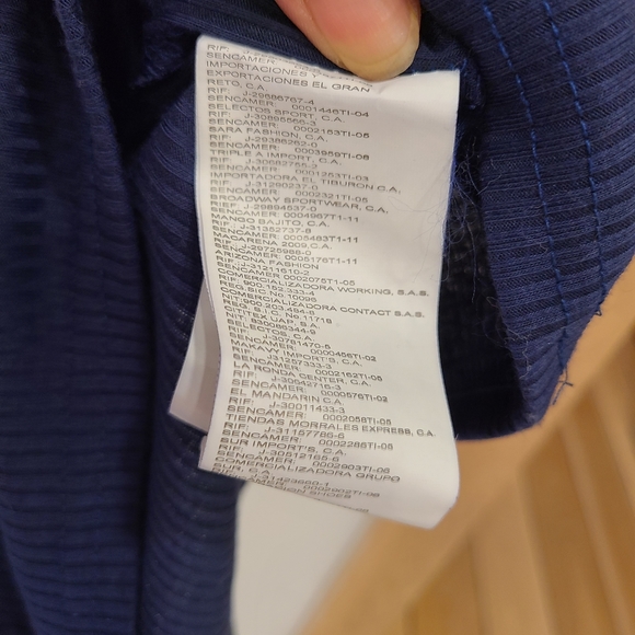 Off shouldet Bebe dress/ Sz Small - Picture 4 of 5